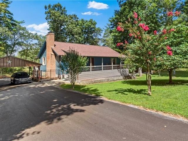 House for sale in Traphill, North Carolina