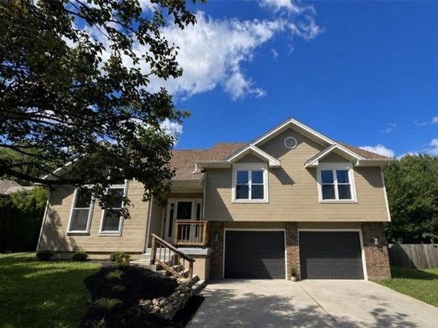 House for sale in Liberty, Missouri