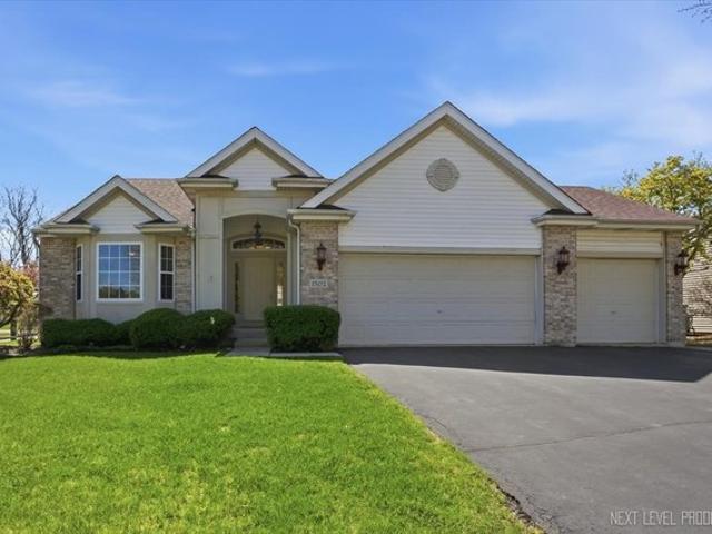House for sale in North Aurora, Illinois