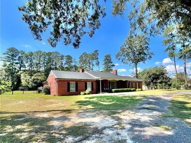 House for sale in Fairmont, North Carolina