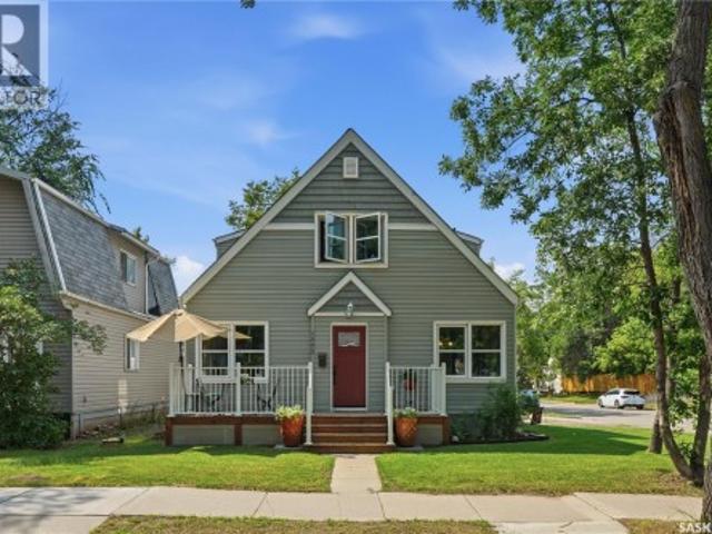 House for sale in Saskatoon, Saskatchewan