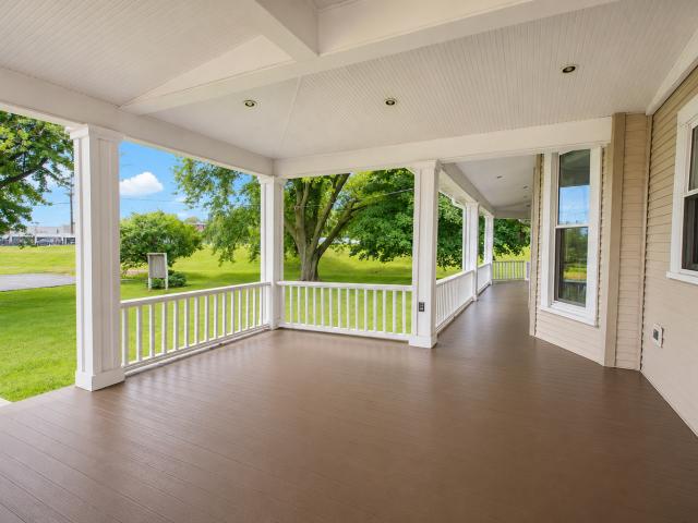 House for sale in Dixon, Illinois