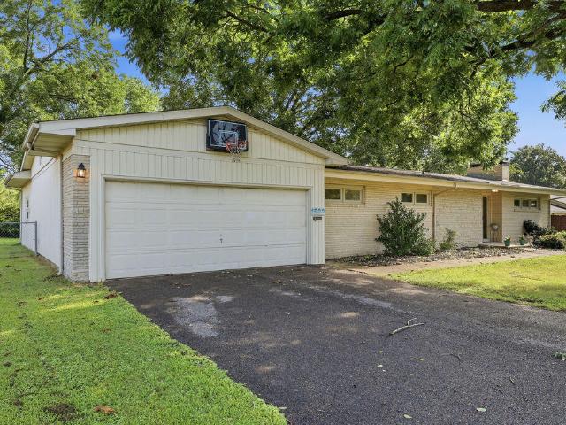 House for sale in Murray, Kentucky