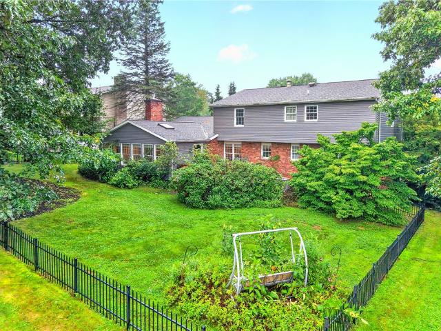 House for sale in Hostetter, Pennsylvania