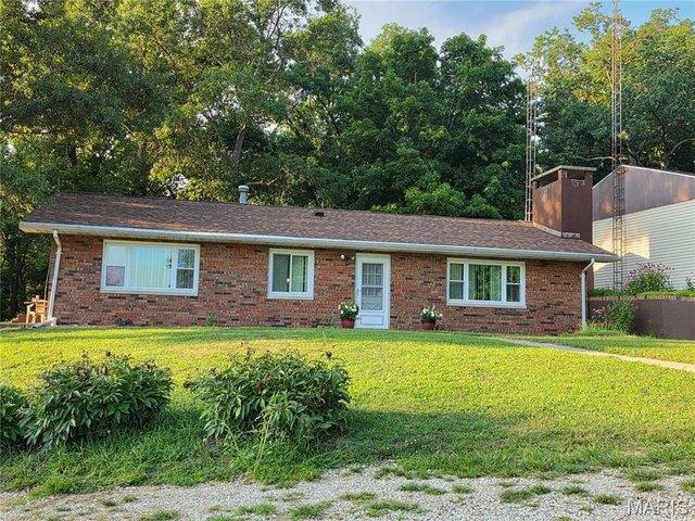 House for sale in Irving, Illinois