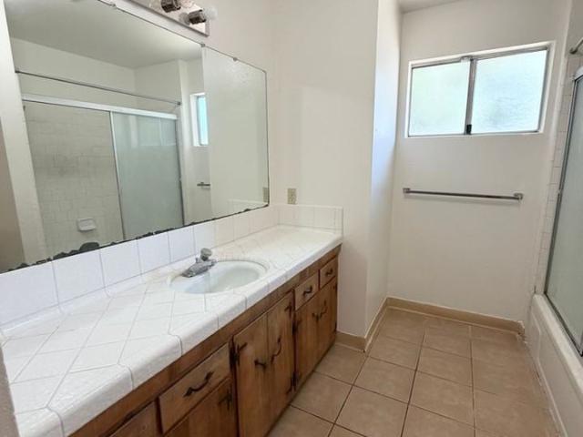 Apartment for rent in California