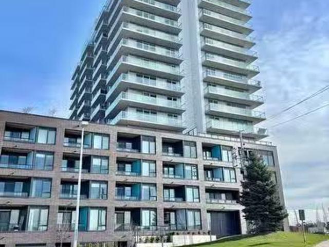 Condo for sale in East Gwillimbury, Ontario