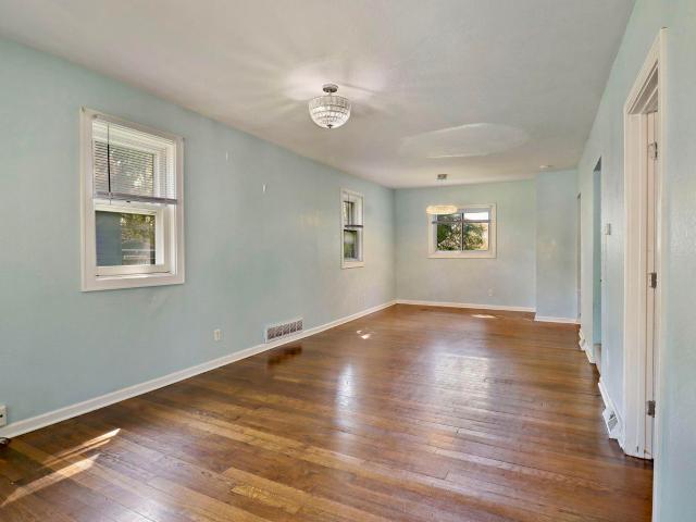 House for sale in Bain Park, Kenosha