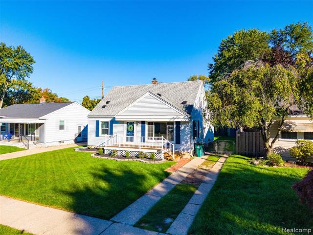 House for sale in Royal Oak, Oakland County