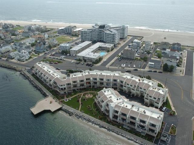 Townhouse for sale in Longport, Atlantic County