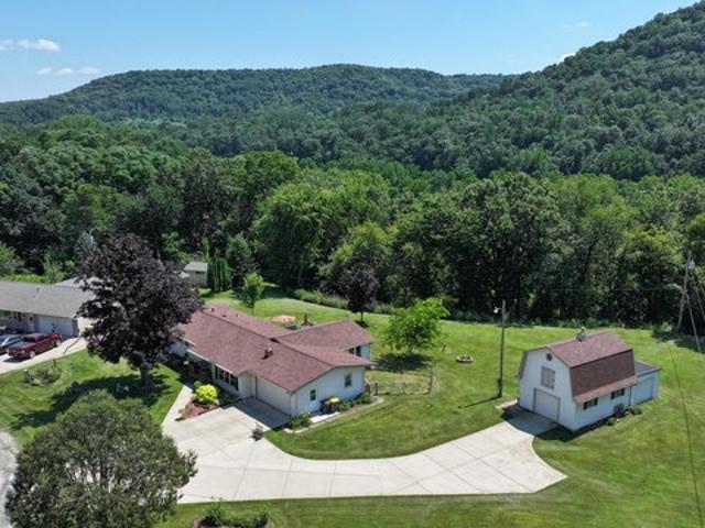 House for sale in La Crescent, Minnesota