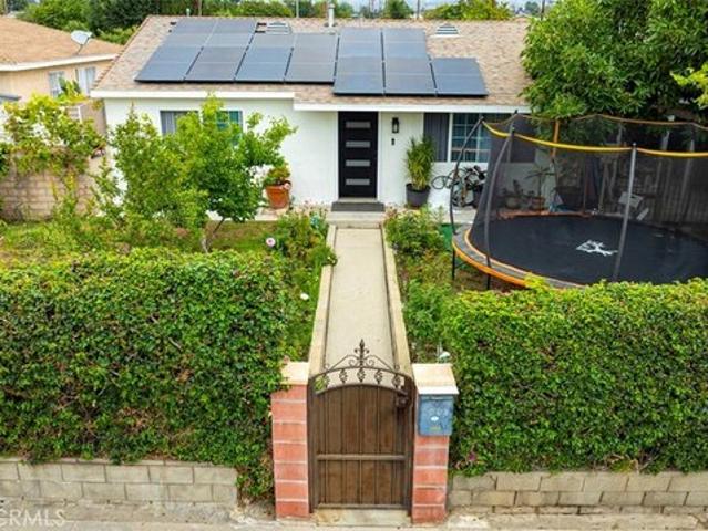 House for sale in San Fernando, California