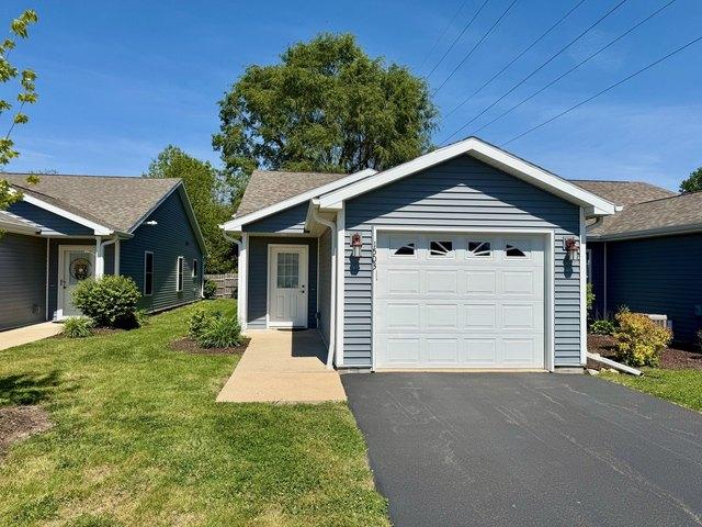 Townhouse for sale in Dixon, Illinois