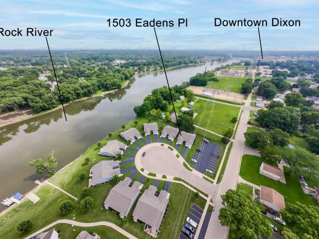 House for sale in Dixon, Lee County