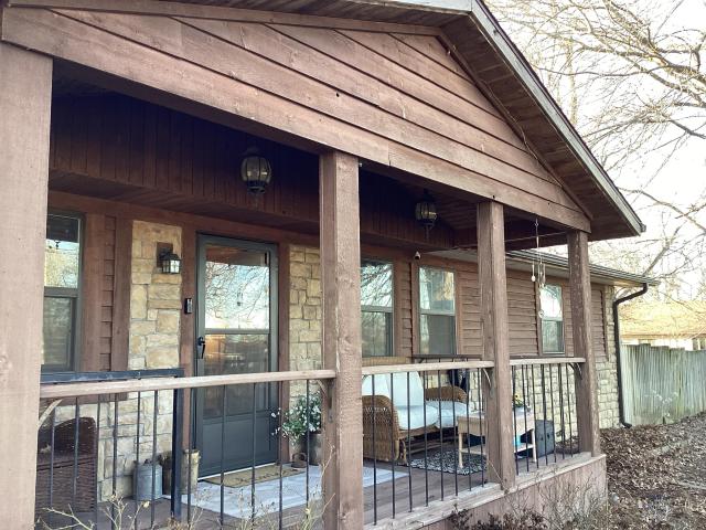 House for sale in Mountain Grove, Missouri