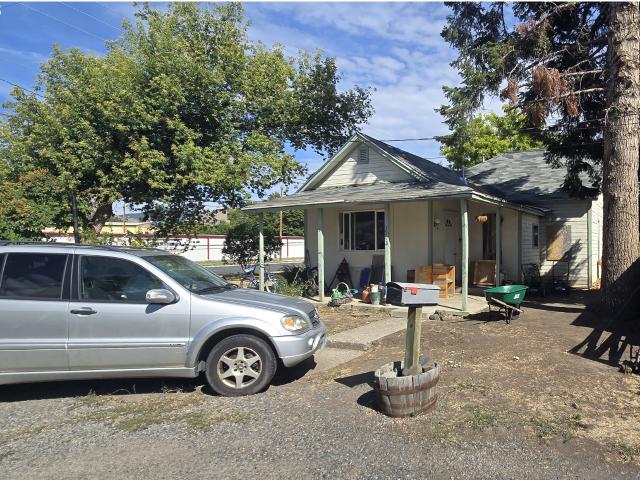 House for sale in Oregonia