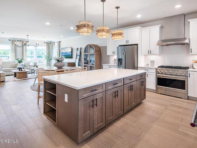 Condo for sale in Monmouth, New Jersey