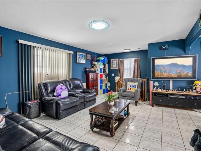Property for rent in Canoga Park, California