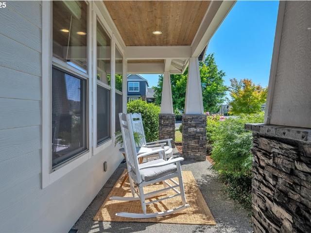 House for sale in La Center
