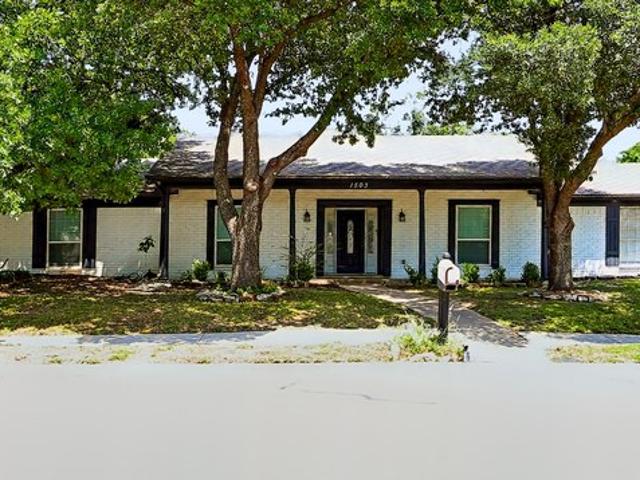 House for sale in Euless, Texas