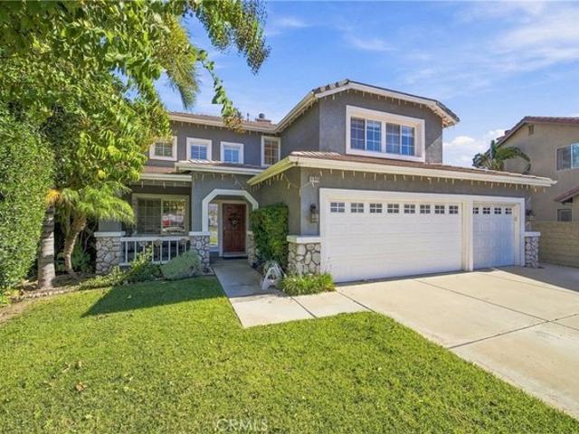 House for sale in Fontana, San Bernardino County