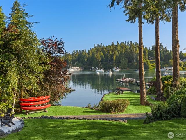 House for sale in Bainbridge Island, Washington