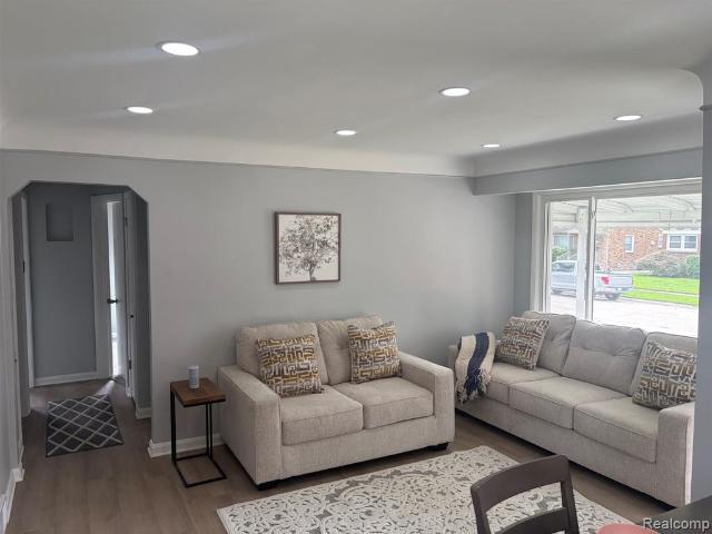 House for sale in Allen Avenue Park Subdivision, Allen Park