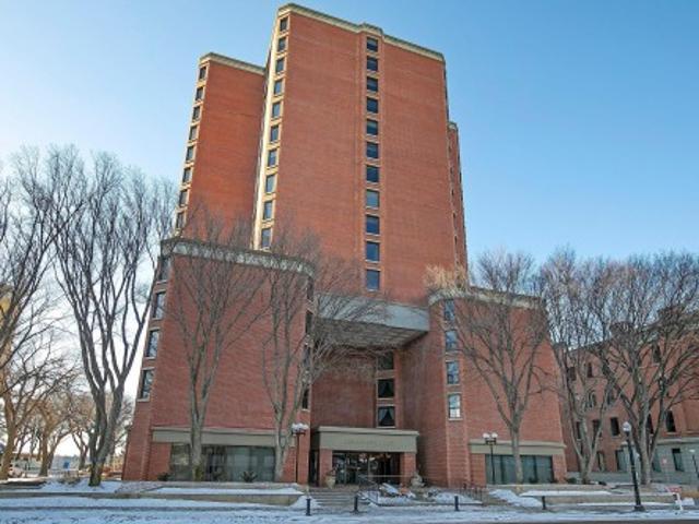 Condo for sale in Wedgewood, Alberta