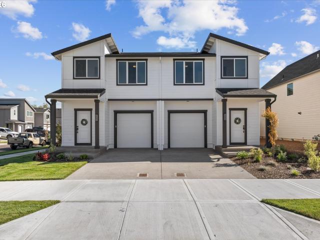 Townhouse for sale in Woodburn, Marion County