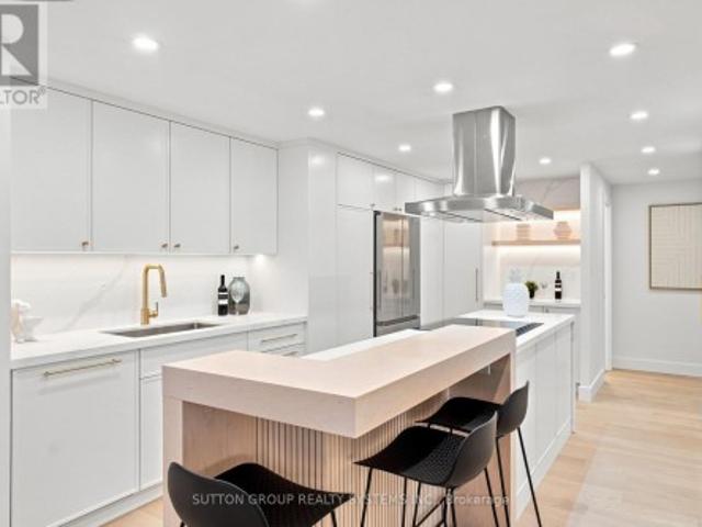 Condo for sale in Woburn, Ontario