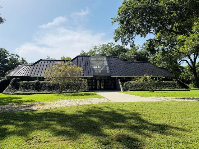 House for sale in Wharton, Texas