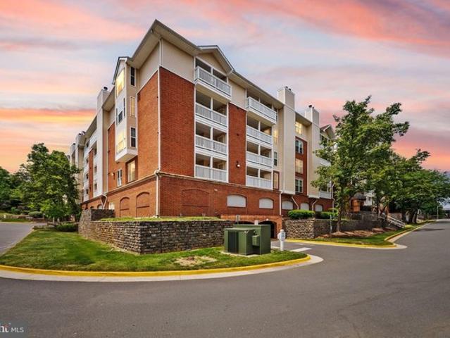 Condo for sale in Virginia