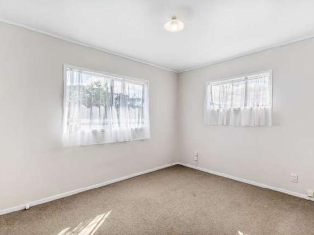 House for rent in Owhata