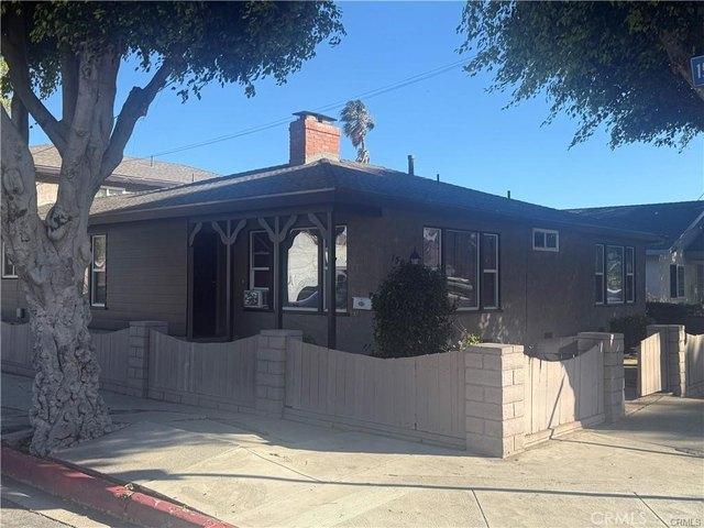 House for sale in Canoga Park, California