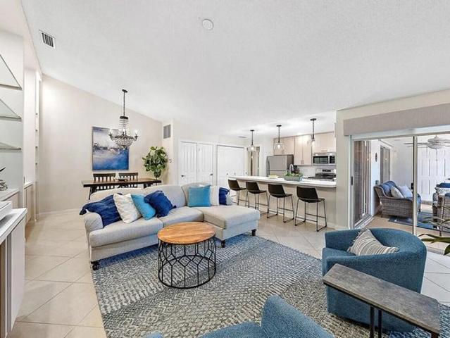Townhouse for sale in North Palm Beach, Florida