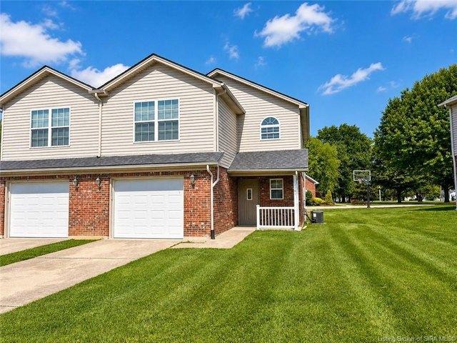 Townhouse for sale in Sellersburg, Indiana