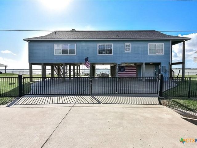 House for sale in Palacios, Matagorda County