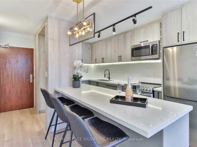 Condo for sale in Woburn, Ontario