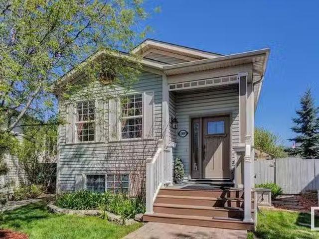 House for sale in Wedgewood, Alberta