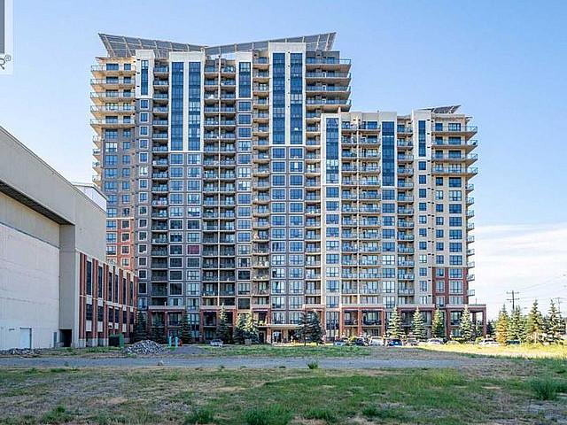 Condo for sale in Northwest, Alberta