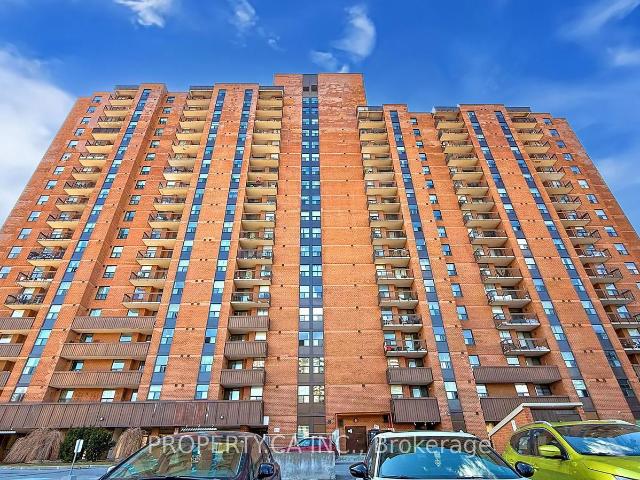Condo for sale in Toronto, Golden Horseshoe