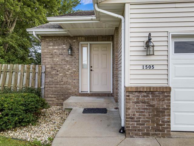 Condo for sale in Prairie Du Sac, Wisconsin