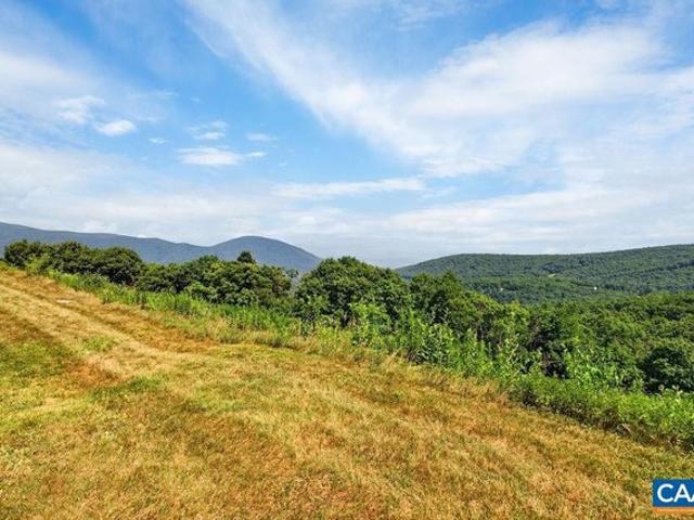 Condo for sale in Virginia