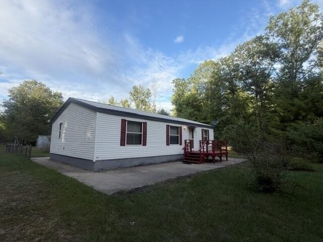 House for sale in White Cloud, Michigan