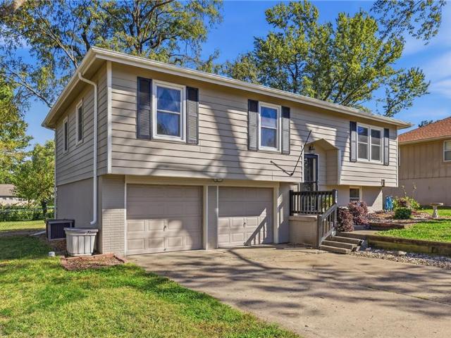 House for sale in Parkwood, Harrisonville