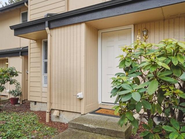 Condo for sale in Oregonia