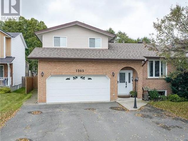 House for sale in Wanup, Ontario