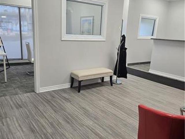 Commercial for rent in Burlington, Ontario