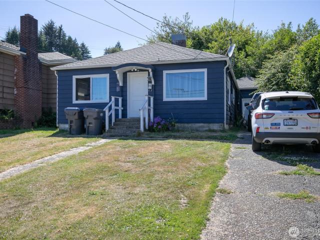 House for sale in Aberdeen, Washington