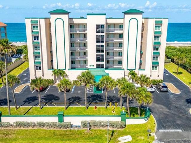 Condo for sale in Indialantic, Florida